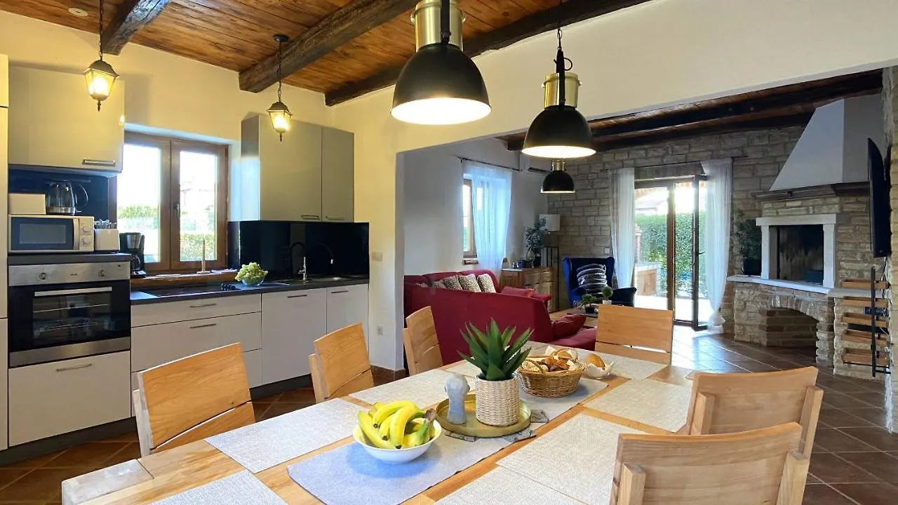 Villa Berenice Butkovici  0*, Butkovici (Istria)