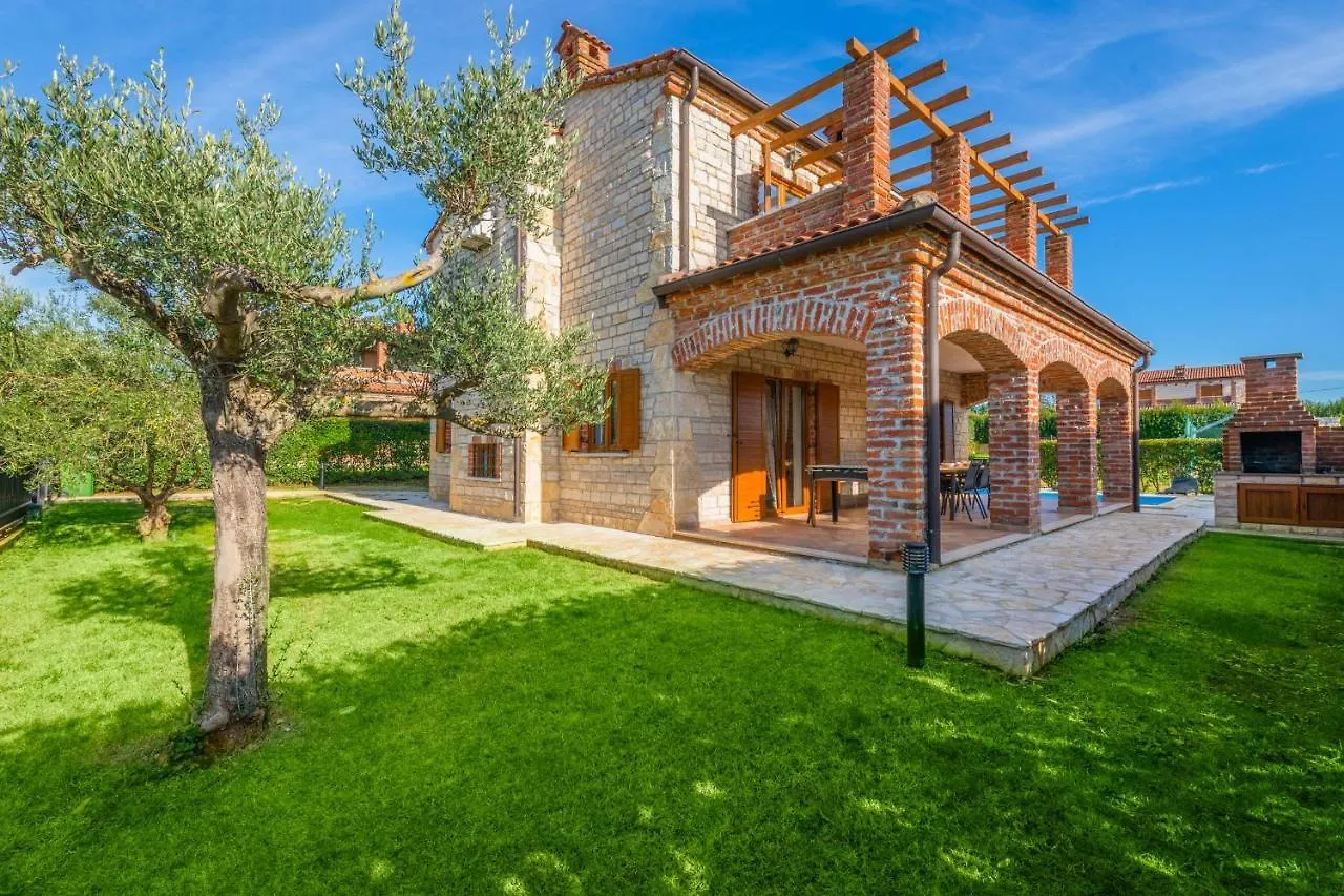 Villa Berenice Butkovici  Croatia